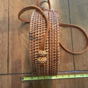 Round Woven Wicker Crossbody